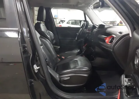 2017 Jeep Renegade Trailhawk 4X4 from USA, damaged, VIN ZACCJBCB0HPF85946